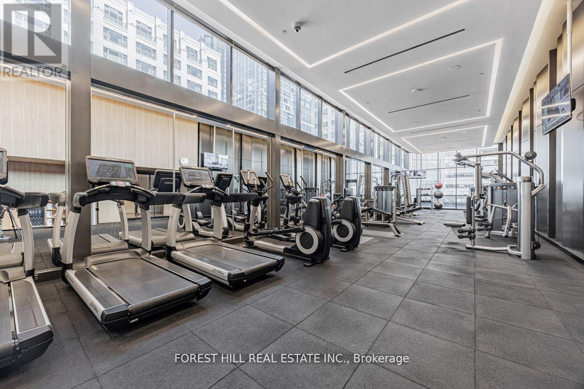 1505 - 2 Avenue Road, Toronto, Ontario  M5R 0C6 - Photo 25 - C13090456