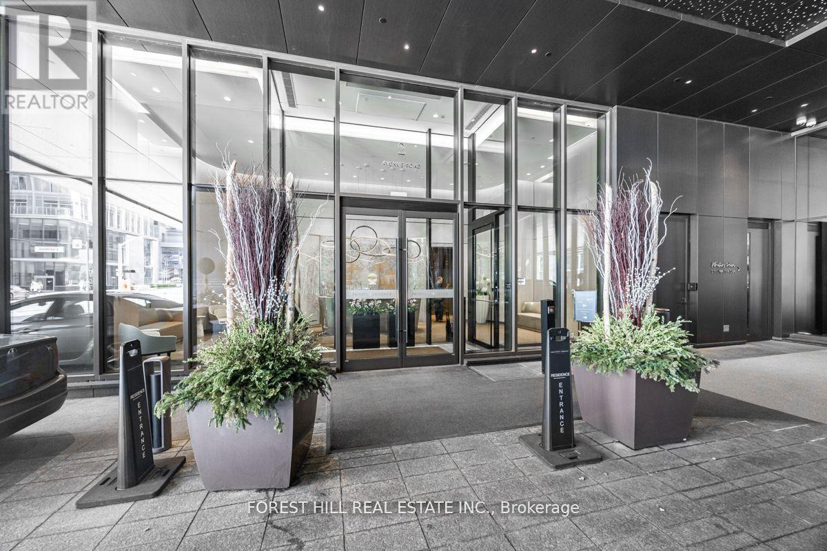 1505 - 2 Avenue Road, Toronto, Ontario  M5R 0C6 - Photo 27 - C13090456