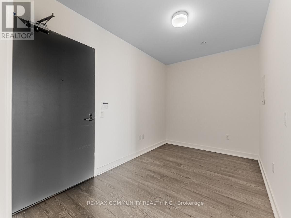 3210 - 50 O'neill Road W, Toronto, Ontario  M3C 0R1 - Photo 11 - C13090470