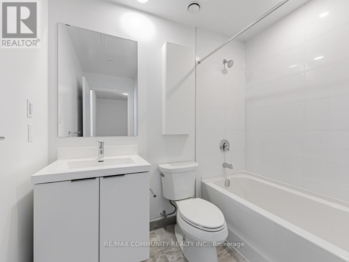 3210 - 50 O'neill Road W, Toronto, Ontario  M3C 0R1 - Photo 5 - C13090470