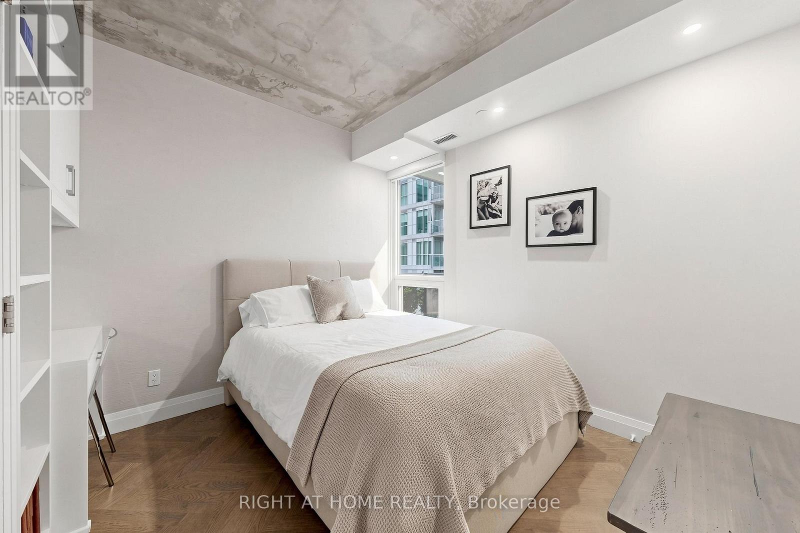 2409 - 88 Blue Jays Way, Toronto, Ontario  M5V 0L7 - Photo 18 - C13090516