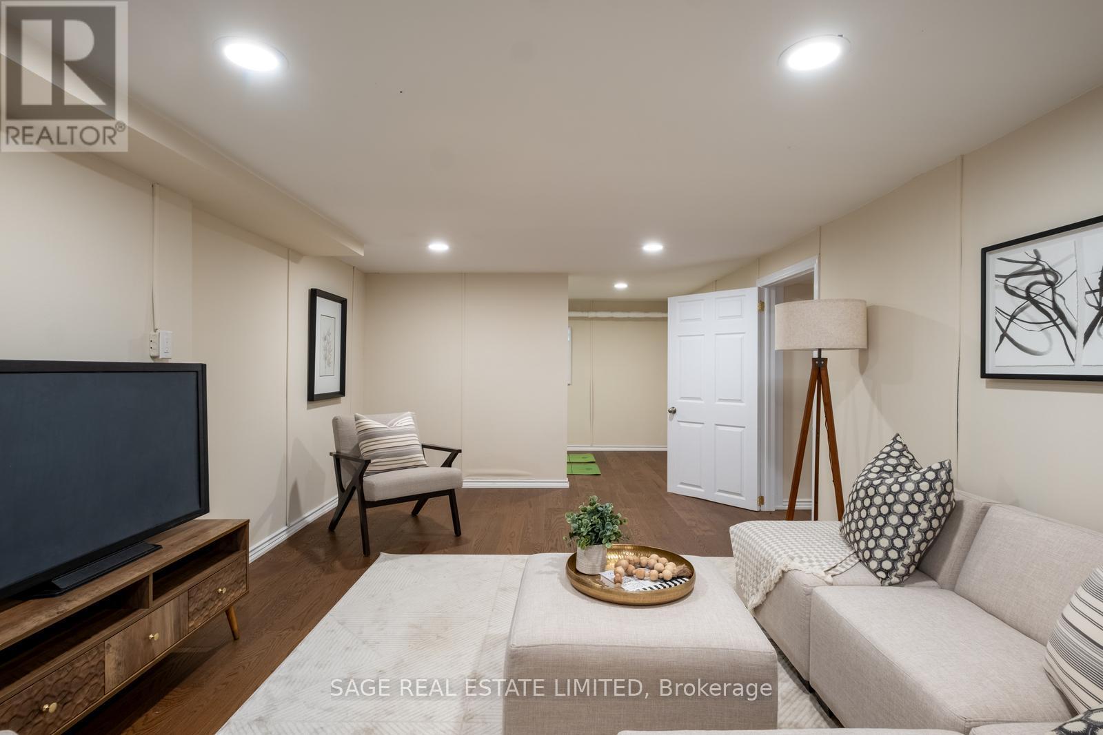 14 Halton Street, Toronto, Ontario  M6J 1R3 - Photo 45 - C13090544