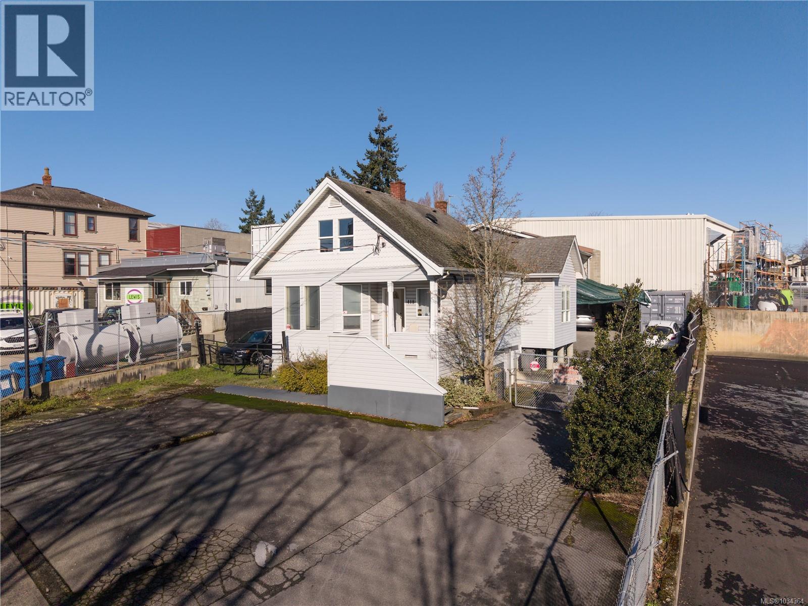 418 Alpha Terr, Victoria, British Columbia