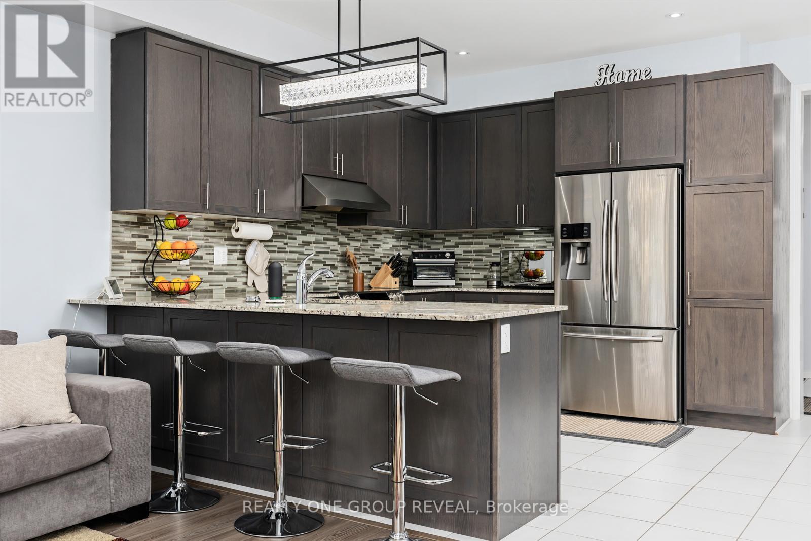 2 Rimrock Crescent, Whitby, Ontario  L1N 0E5 - Photo 15 - E13090272