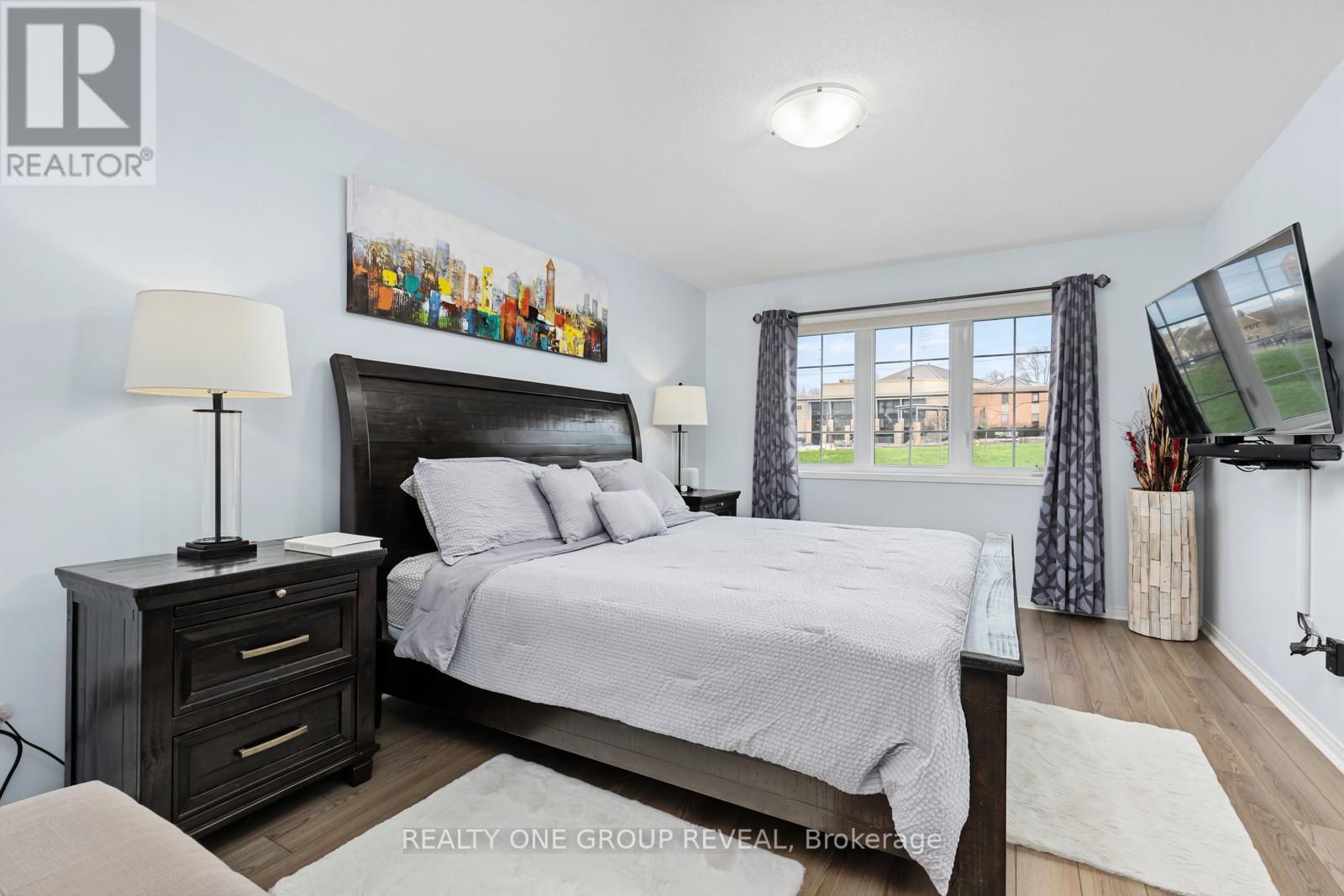 2 Rimrock Crescent, Whitby, Ontario  L1N 0E5 - Photo 18 - E13090272