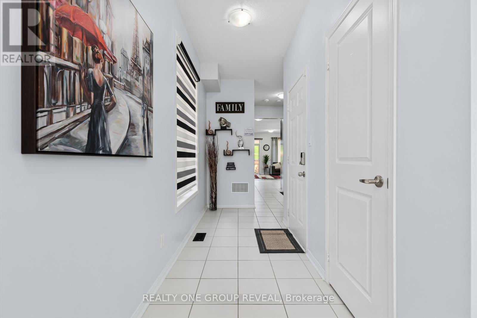 2 Rimrock Crescent, Whitby, Ontario  L1N 0E5 - Photo 6 - E13090272