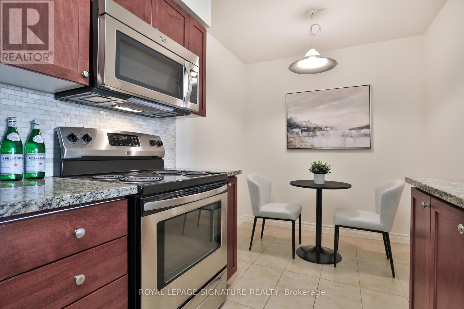 2207 - 88 Grangeway Avenue, Toronto, Ontario  M1H 0A2 - Photo 7 - E13090338