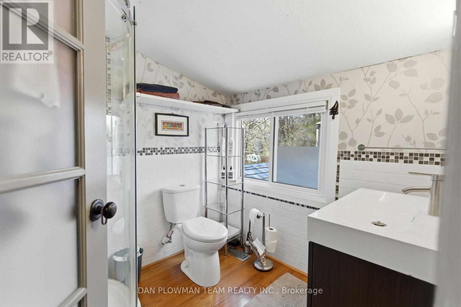 678 King Street W, Oshawa, Ontario  L1J 2L3 - Photo 25 - E13090352