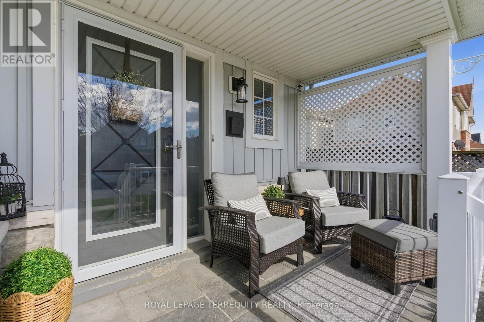 119 Argent Street, Clarington, Ontario  L1C 0C4 - Photo 3 - E13090506