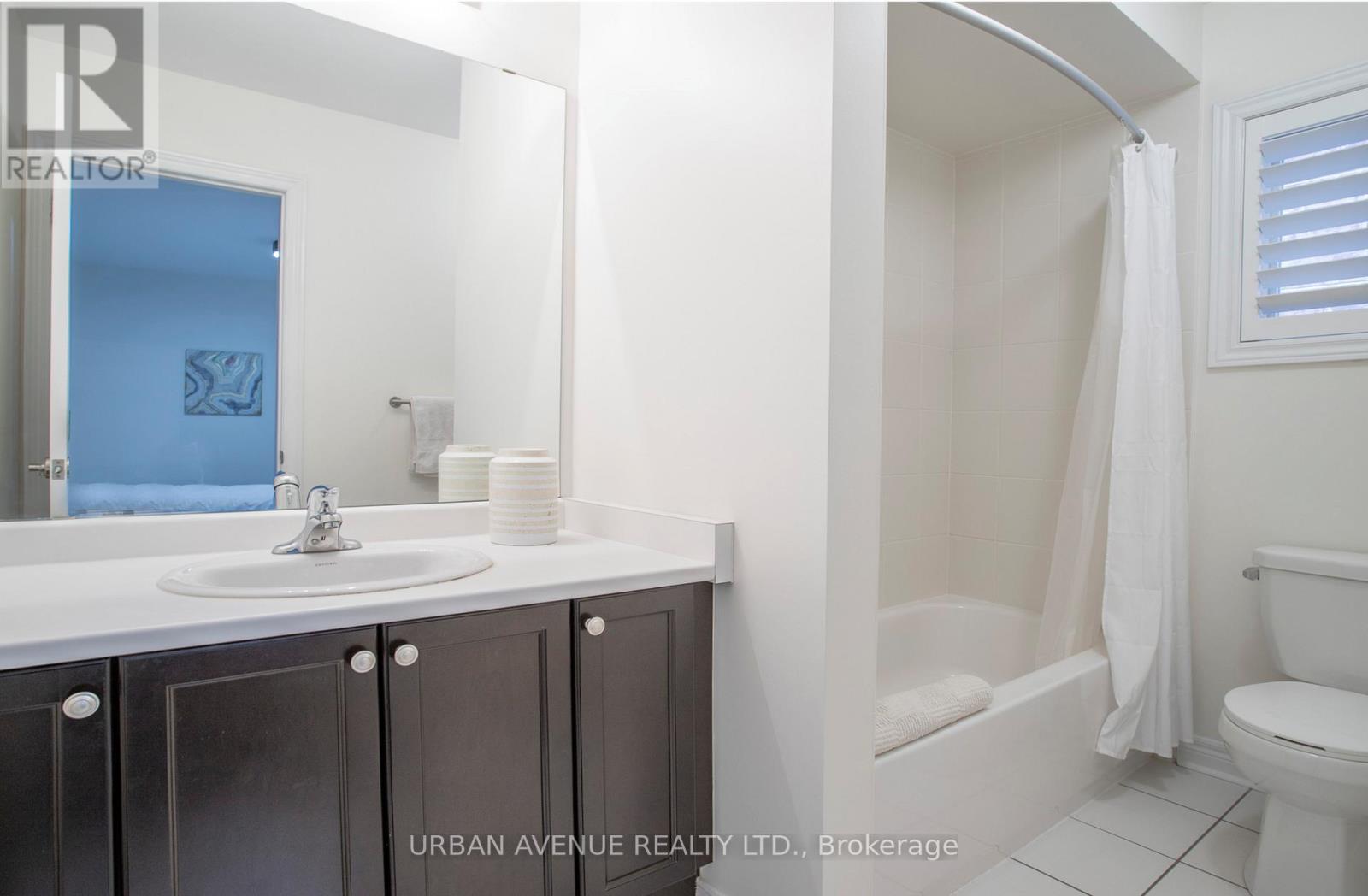 5 Aquilina Court, Ajax, Ontario  L1Z 0E5 - Photo 23 - E13090556