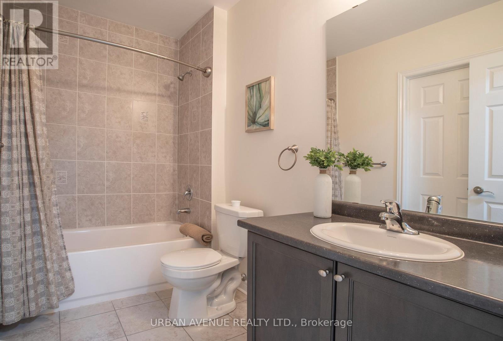 5 Aquilina Court, Ajax, Ontario  L1Z 0E5 - Photo 33 - E13090556