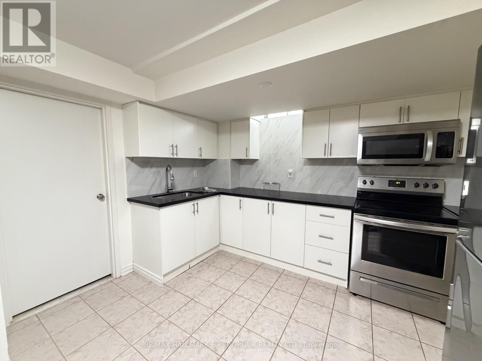 Bsmt - 46 Welsh Street, Ajax, Ontario  L1T 4A4 - Photo 7 - E13090564