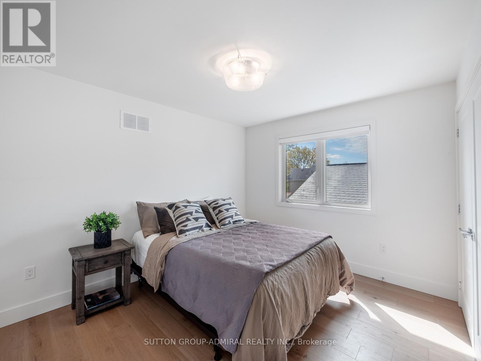 113 Euclid Street, Whitby, Ontario  L1N 5B1 - Photo 29 - E13090586
