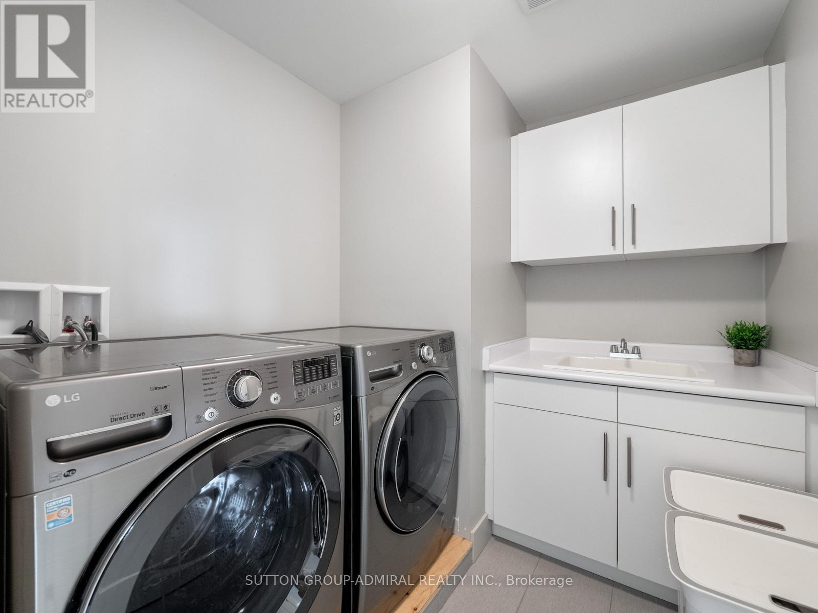 113 Euclid Street, Whitby, Ontario  L1N 5B1 - Photo 35 - E13090586