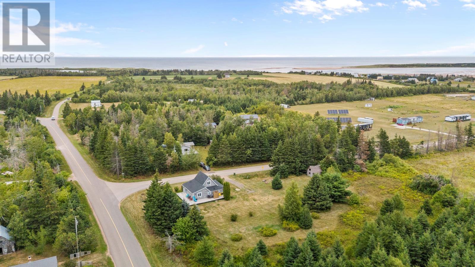 10 Creek Road, St. Peter's Harbour, Prince Edward Island  C0A 1S0 - Photo 2 - 202609907