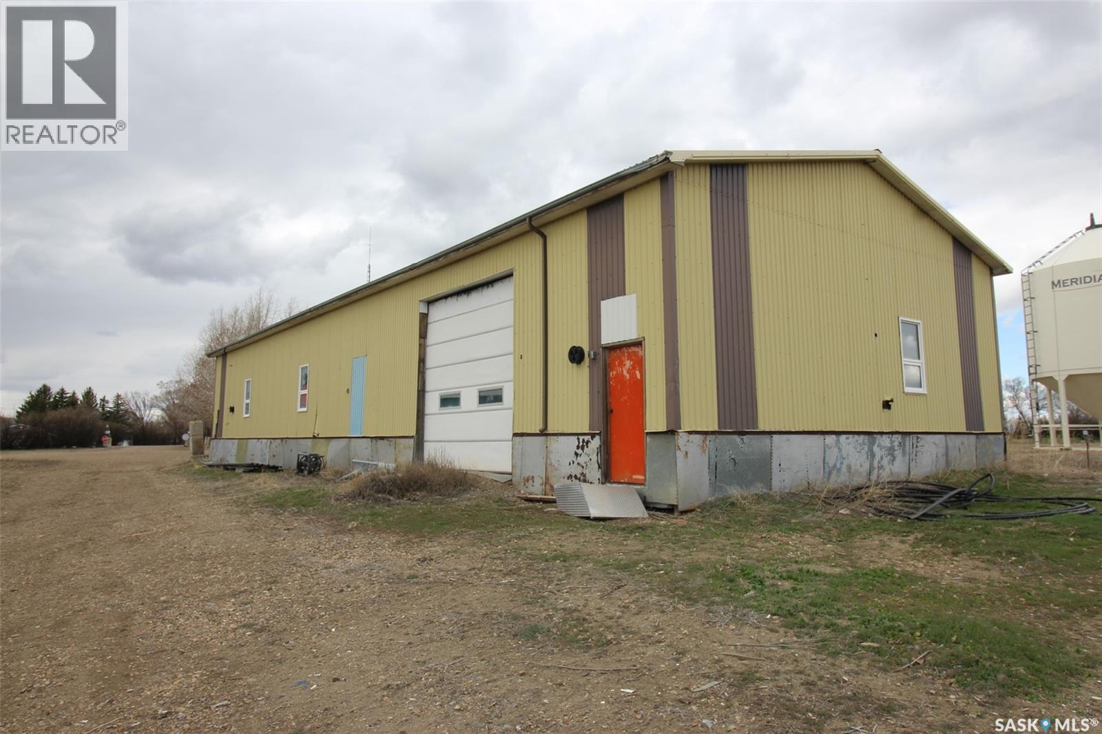 8241 Range Road, Shaunavon, Saskatchewan  S0N 2M0 - Photo 6 - SK034617
