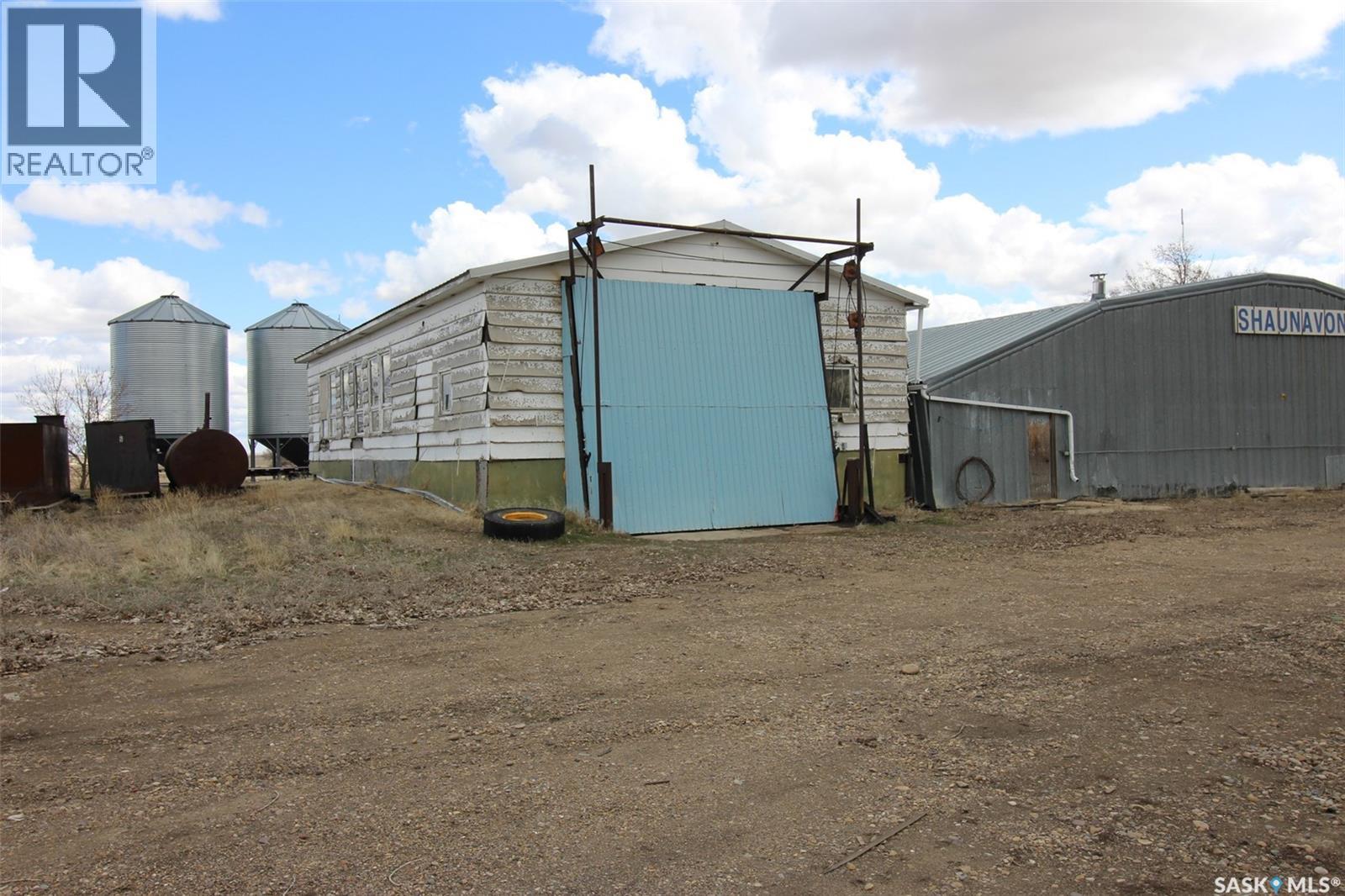 8241 Range Road, Shaunavon, Saskatchewan  S0N 2M0 - Photo 12 - SK034617