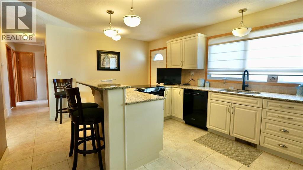 8101 95 Street, Peace River, Alberta  T8S 1E8 - Photo 4 - A2301871