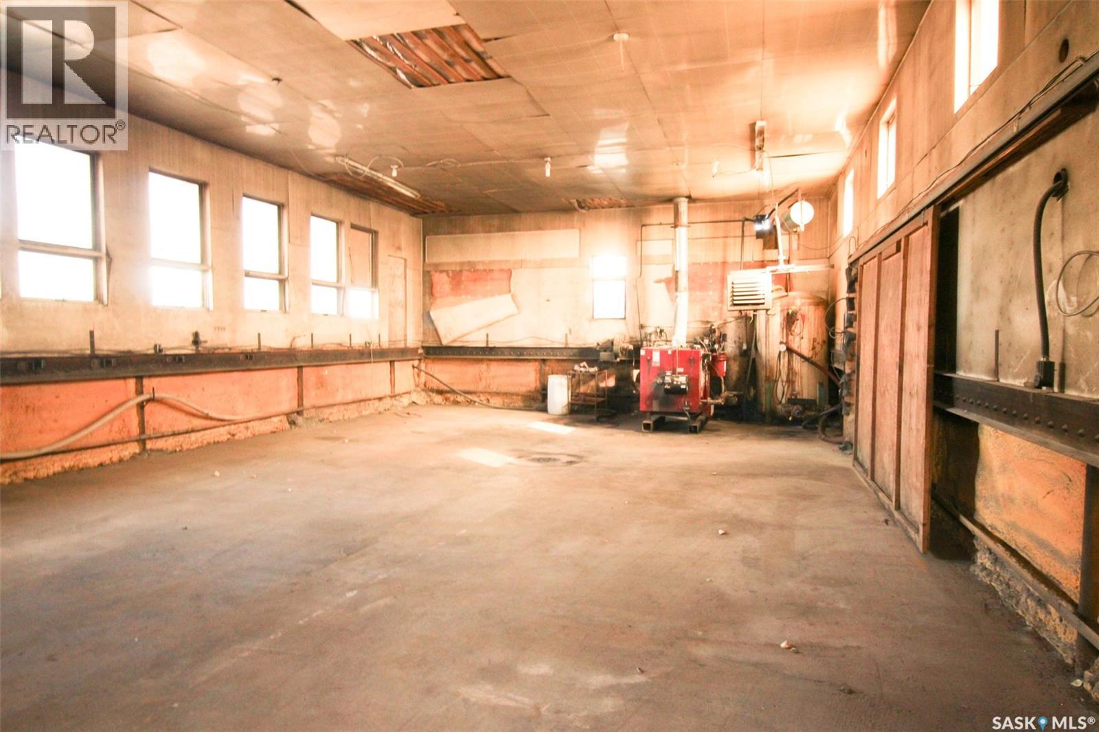 8241 Range Road, Shaunavon, Saskatchewan  S0N 2M0 - Photo 44 - SK034618