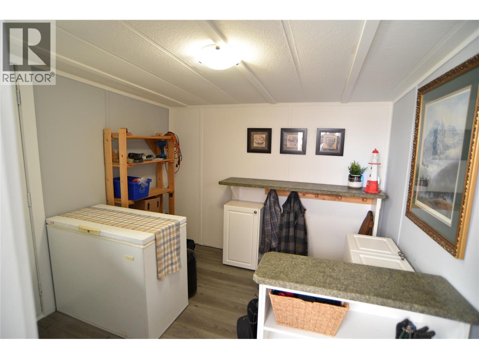picture 28