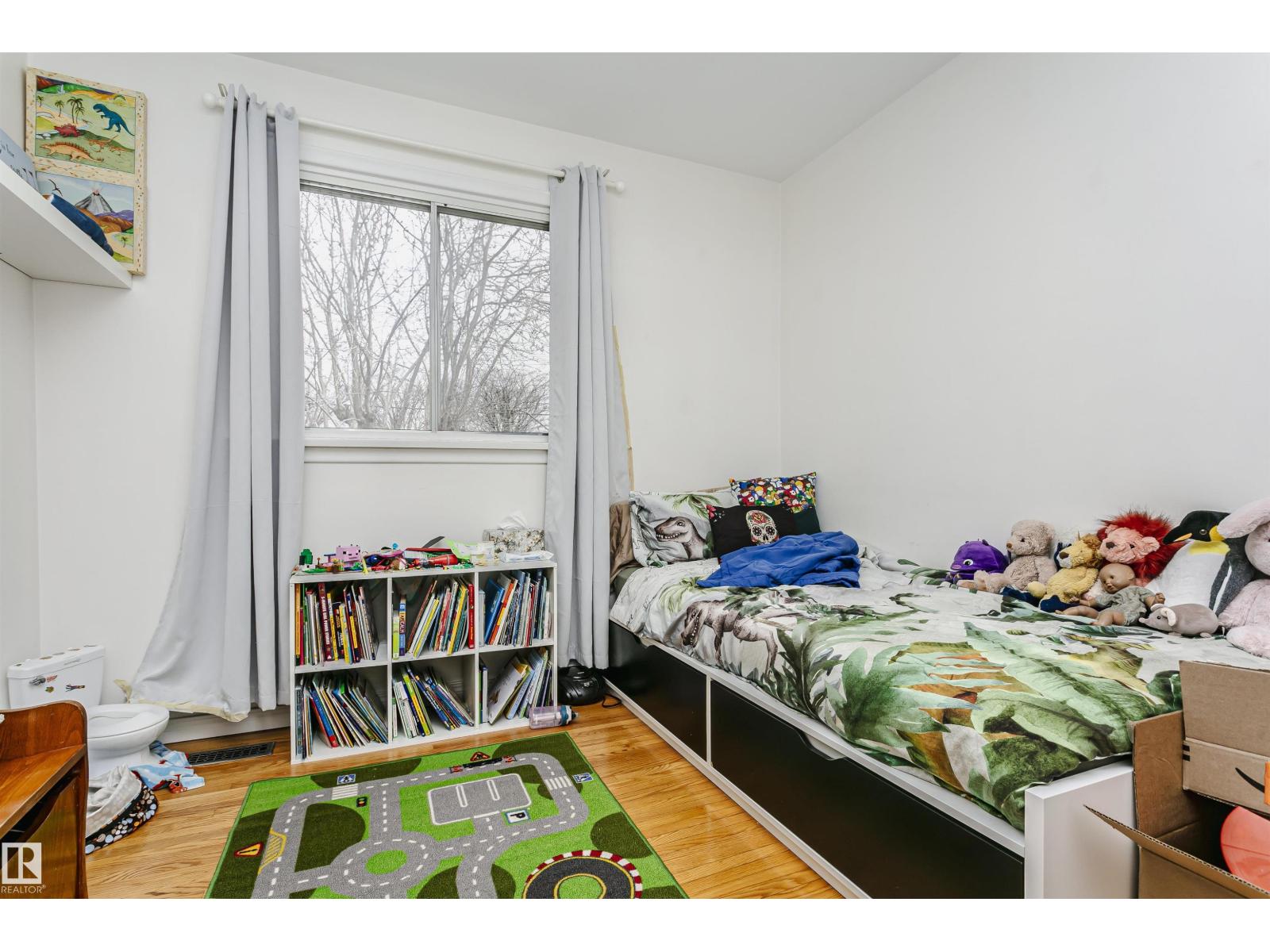 9760 64 Av Nw, Edmonton, Alberta  T6E 0J5 - Photo 17 - E4485965