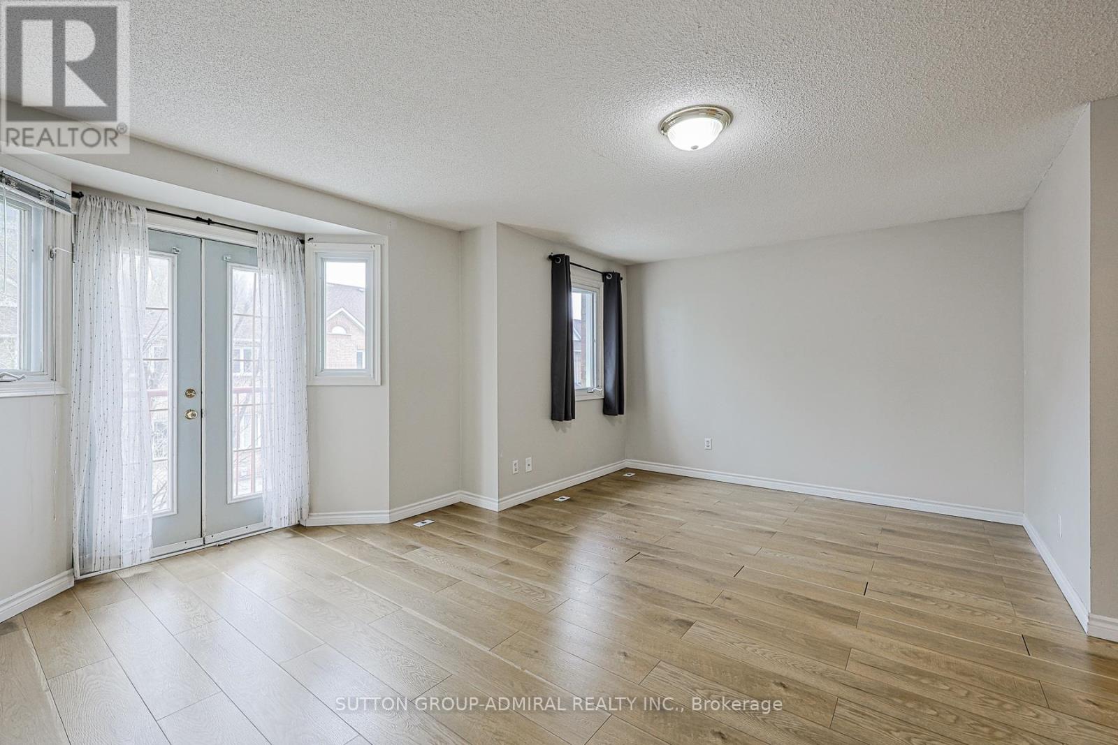 96 - 151 Townsgate Drive, Vaughan, Ontario  L4J 8J7 - Photo 12 - N13090226