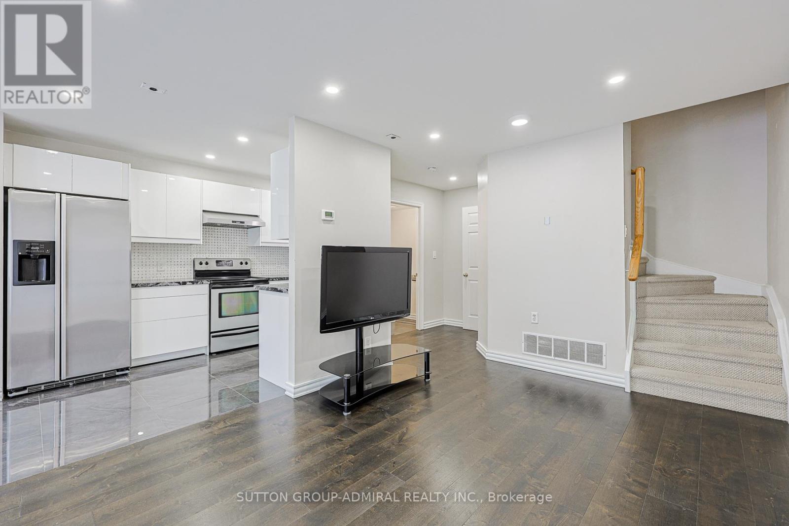 96 - 151 Townsgate Drive, Vaughan, Ontario  L4J 8J7 - Photo 7 - N13090226