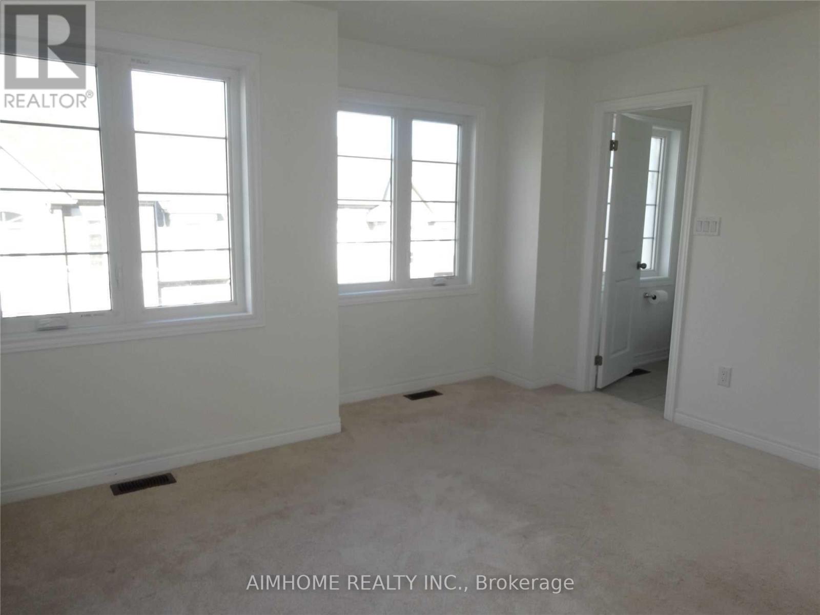 290 King Road, Richmond Hill, Ontario  L4E 1H3 - Photo 12 - N13090434