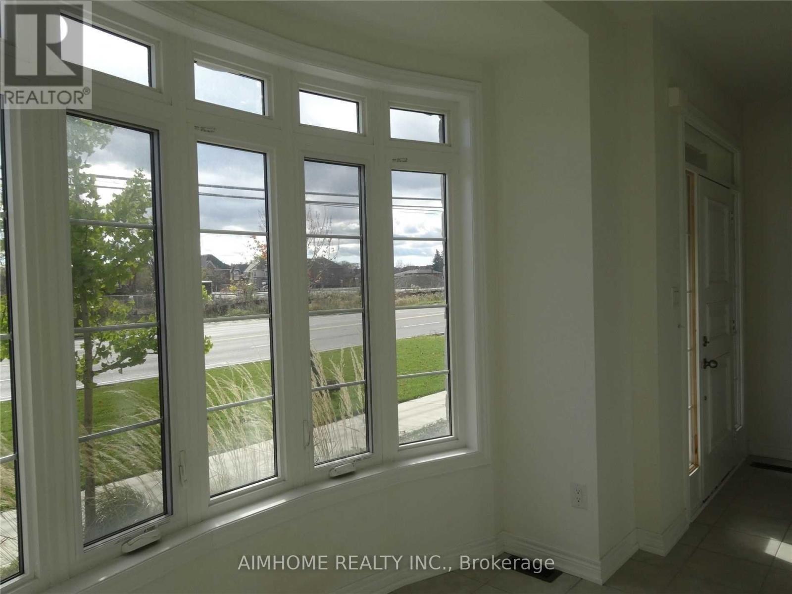 290 King Road, Richmond Hill, Ontario  L4E 1H3 - Photo 2 - N13090434
