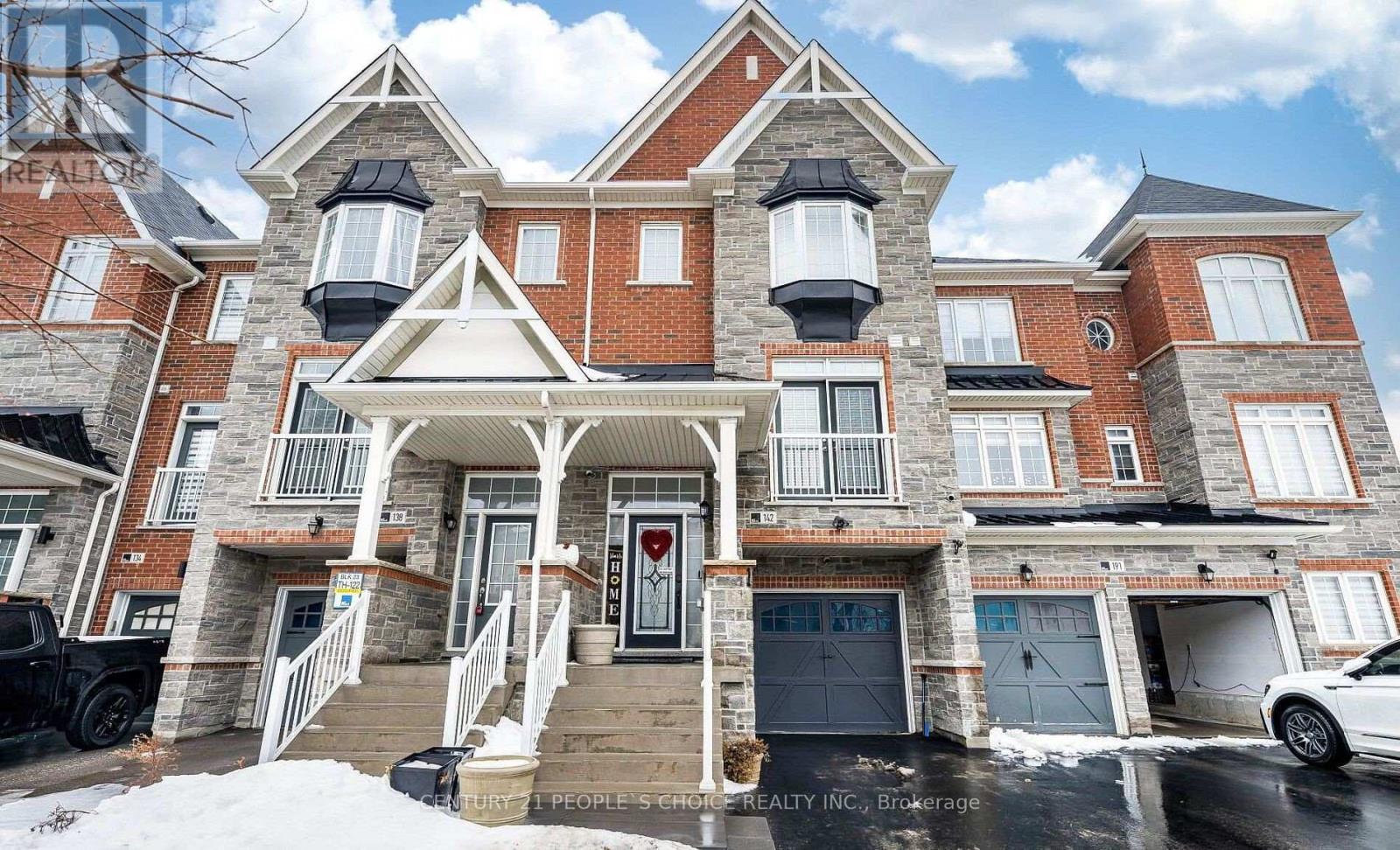142 Farooq Boulevard S, Vaughan, Ontario  L4H 4S1 - Photo 1 - N13090558