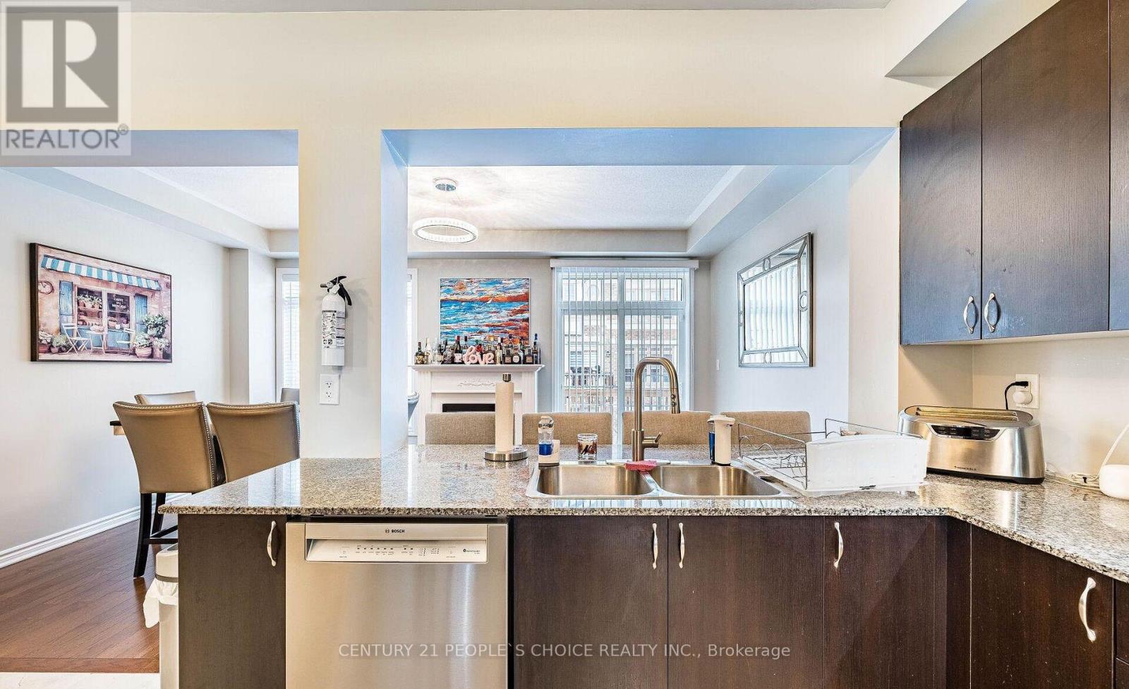 142 Farooq Boulevard S, Vaughan, Ontario  L4H 4S1 - Photo 13 - N13090558