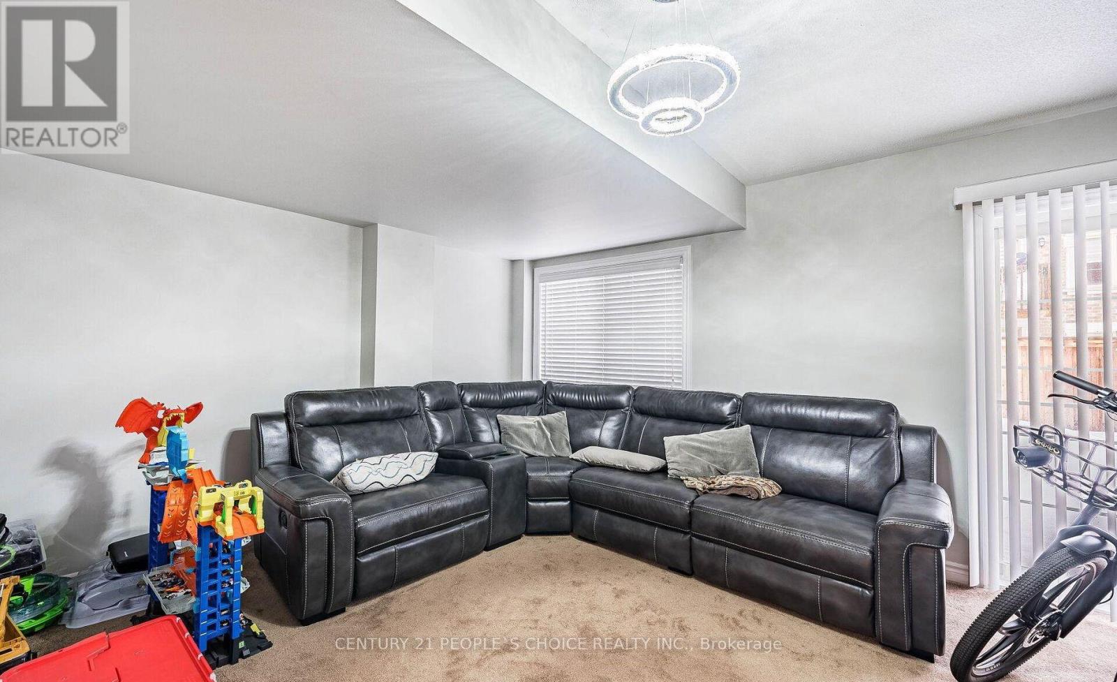 142 Farooq Boulevard S, Vaughan, Ontario  L4H 4S1 - Photo 29 - N13090558