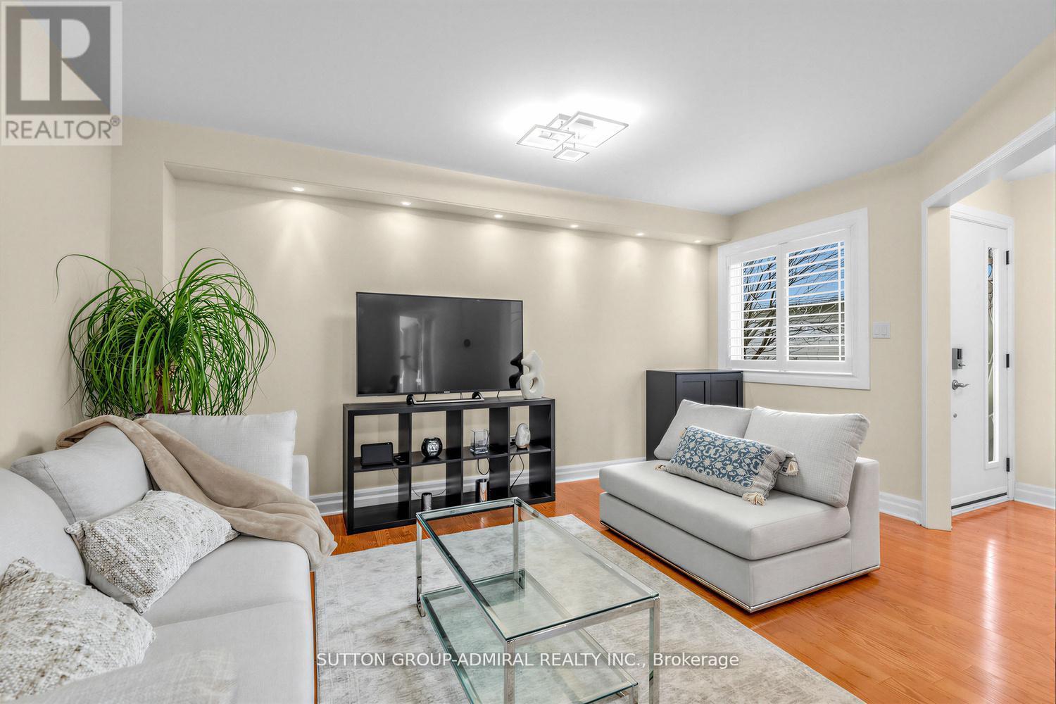 68 Redondo Drive, Vaughan, Ontario  L4J 7S6 - Photo 8 - N13090562
