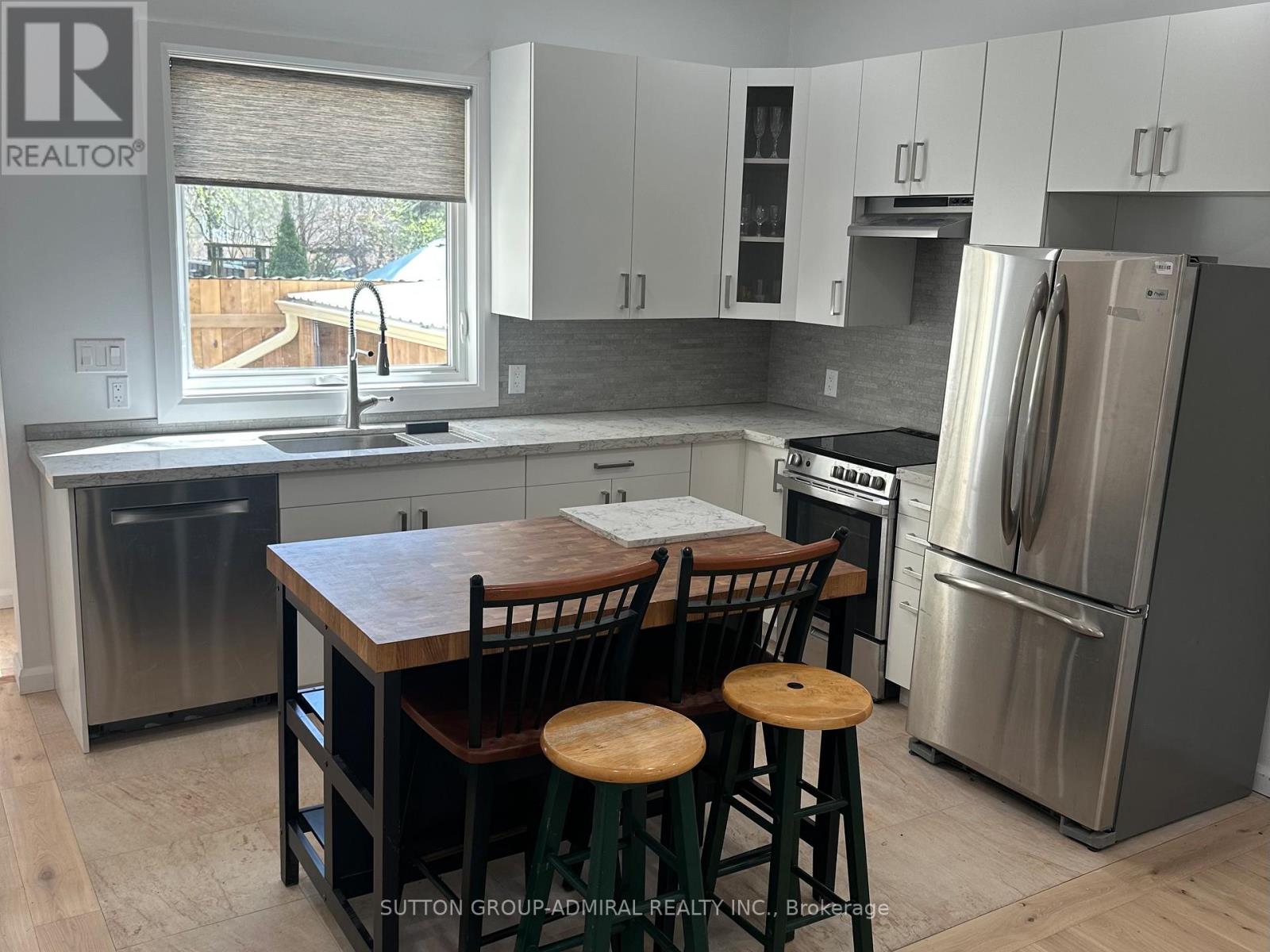 222a St. Marks Road, Toronto, Ontario  M6S 2J2 - Photo 3 - W13077906