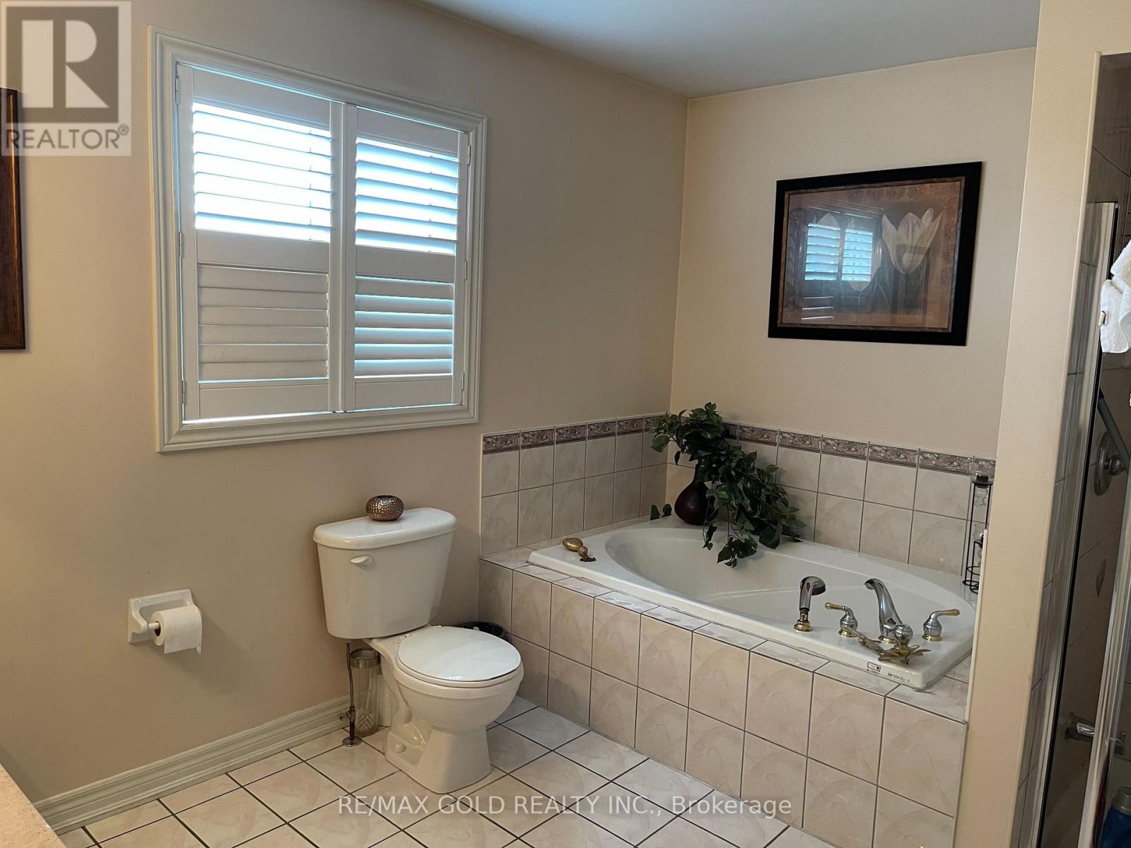 7386 Lantern Fly Hollow, Mississauga, Ontario  L5W 1J8 - Photo 11 - W13090230