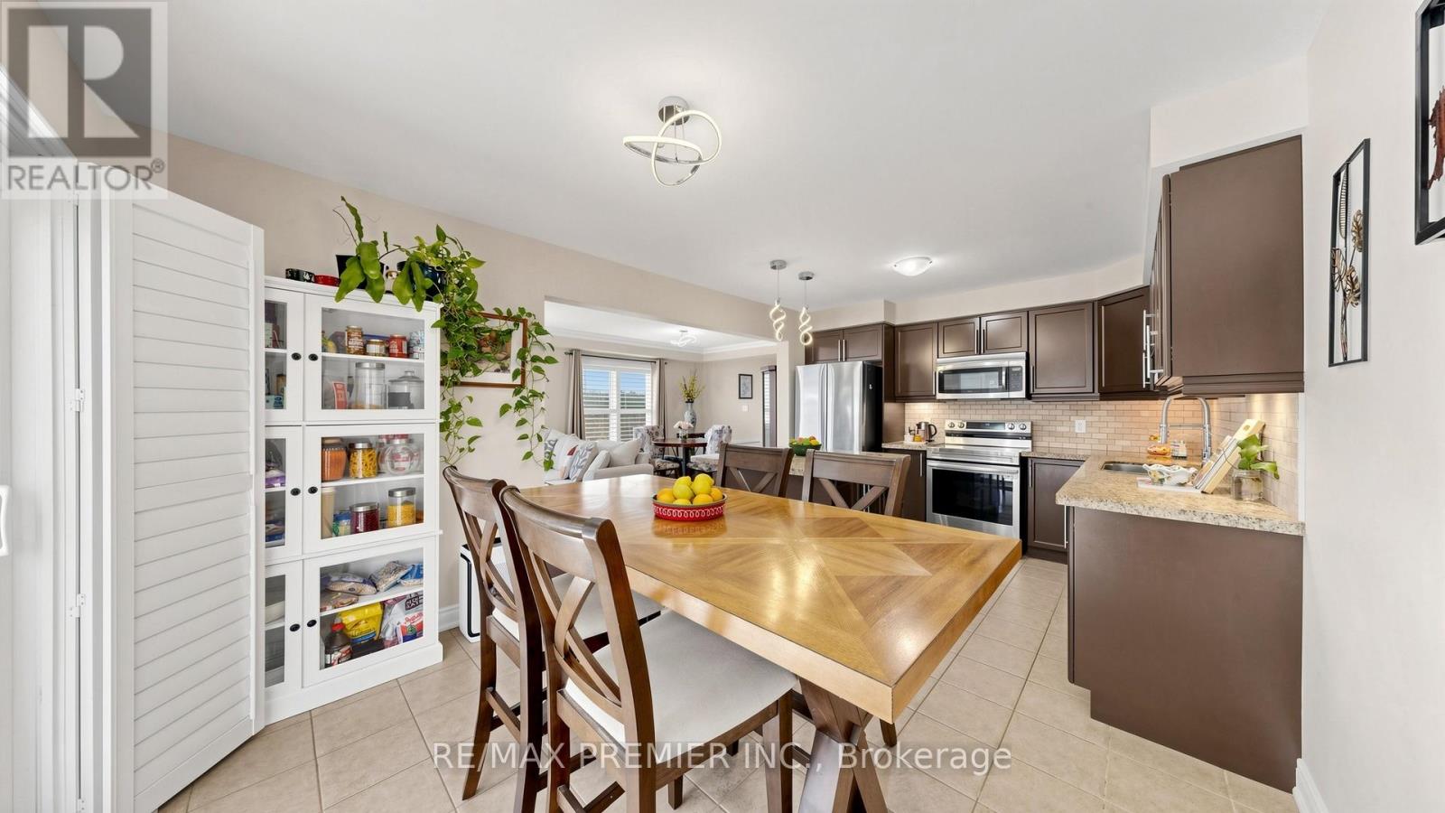 7 Stemford Road, Brampton, Ontario  L7A 0S5 - Photo 18 - W13090288