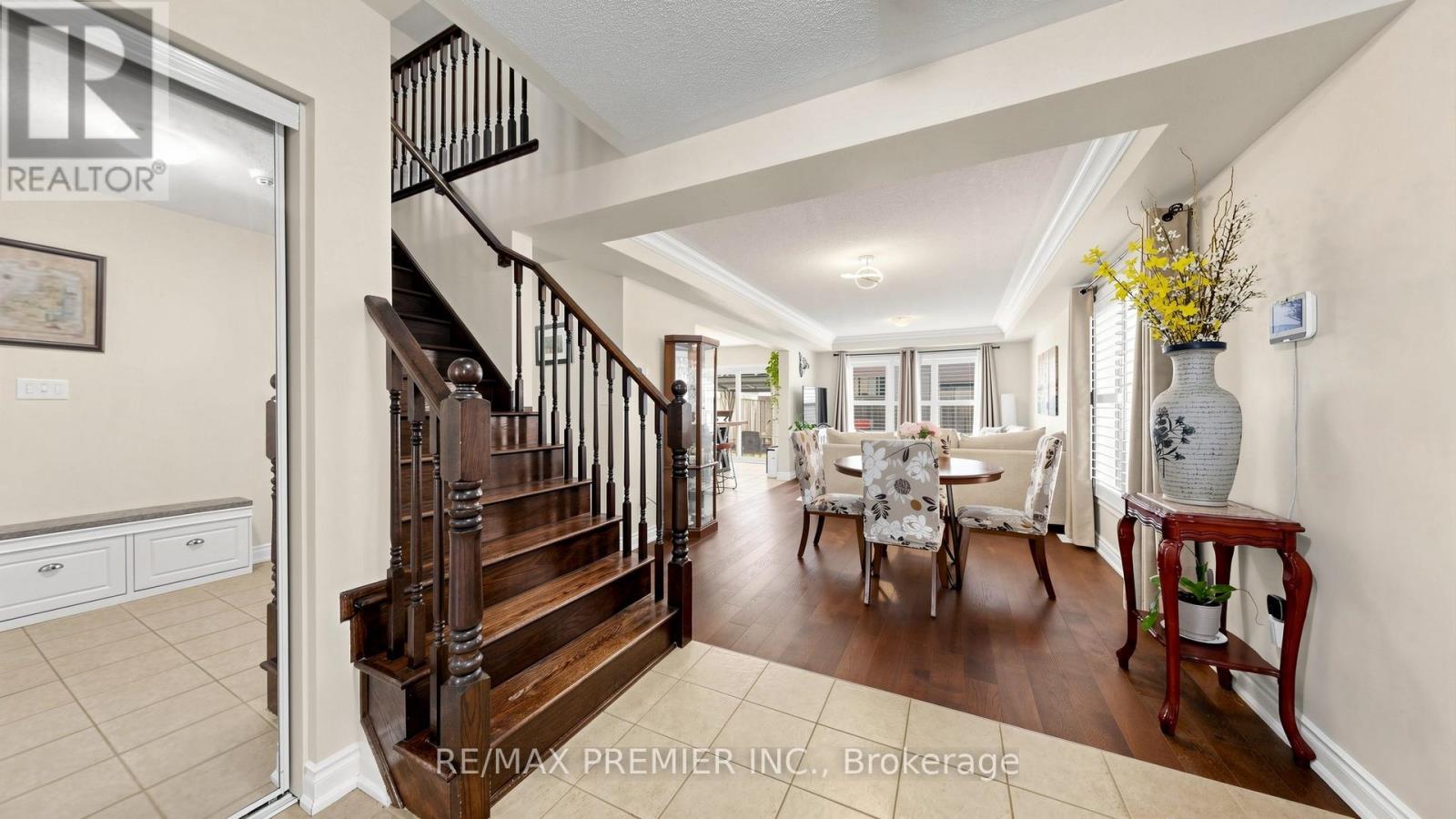 7 Stemford Road, Brampton, Ontario  L7A 0S5 - Photo 6 - W13090288
