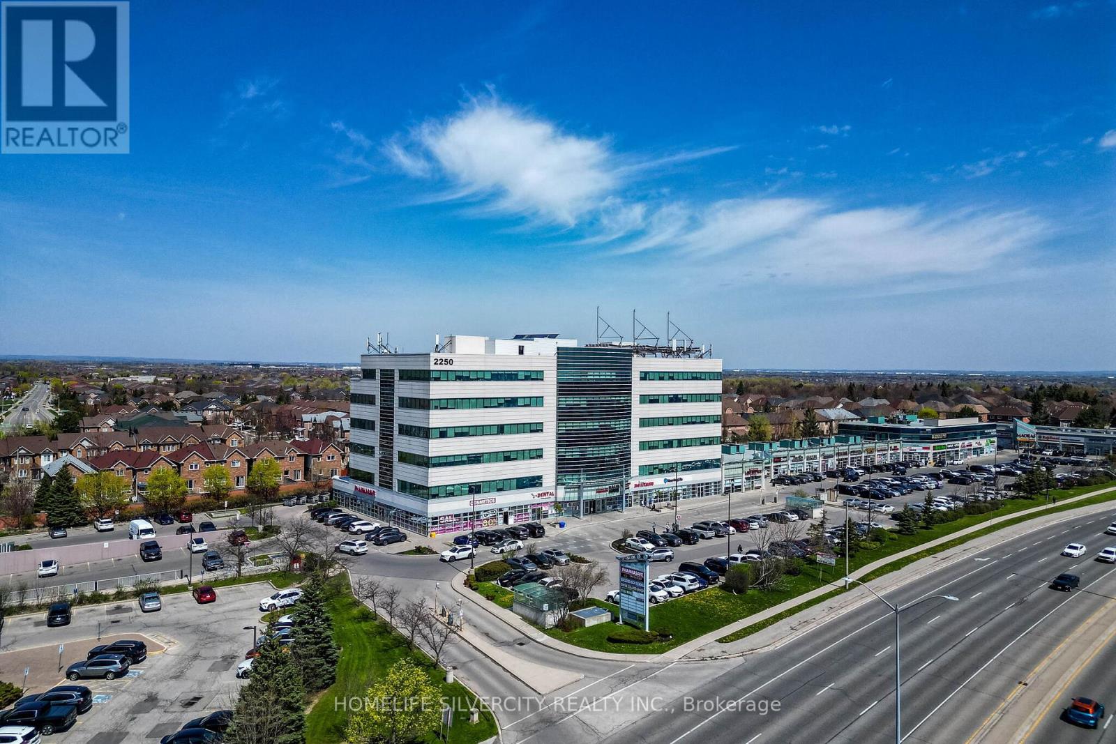 2250 Bovaird Drive E, Brampton, Ontario  L6R 3J5 - Photo 1 - W13090350