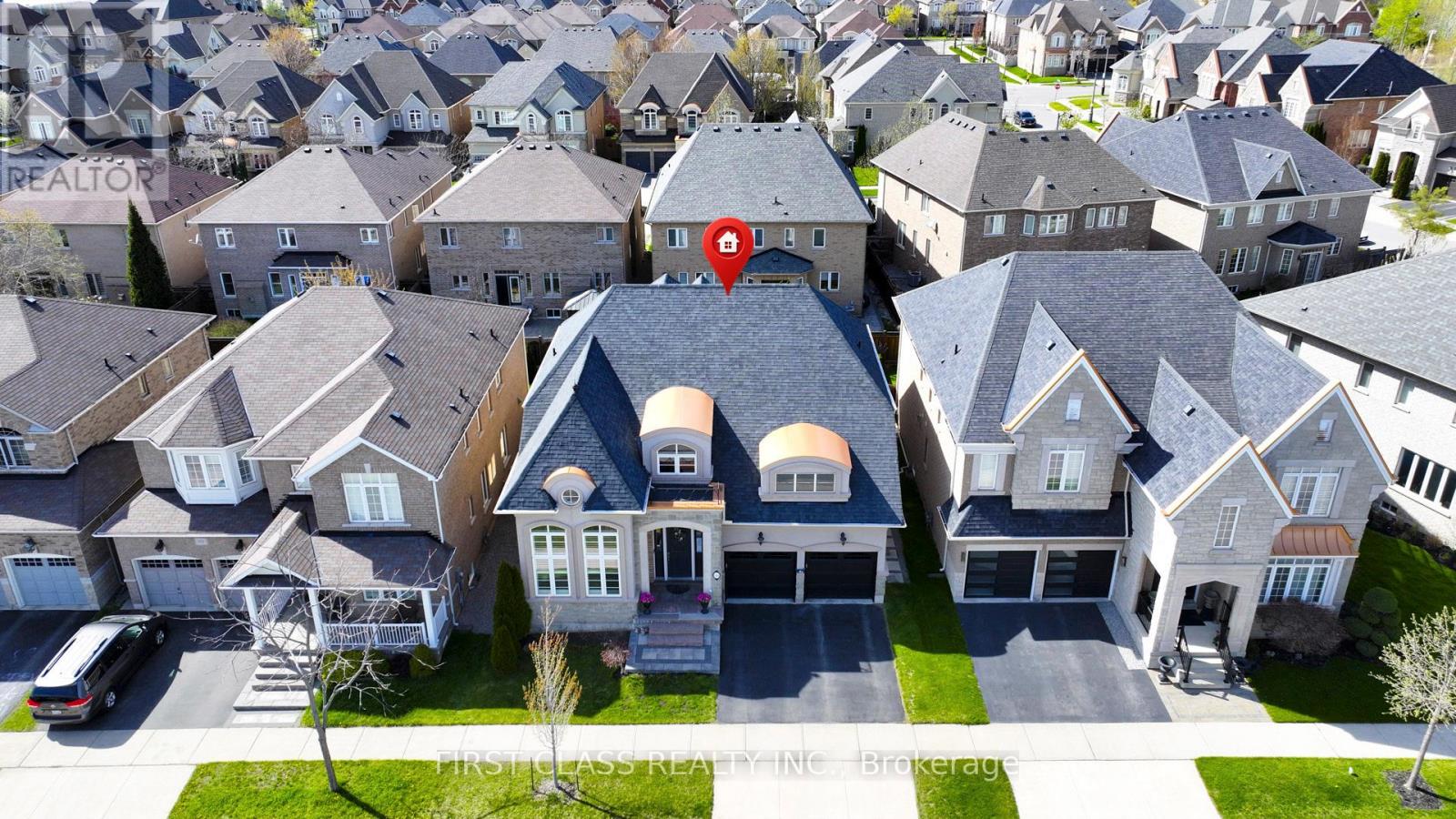 549 Daniel Clarke Way, Oakville, Ontario  L6M 0N9 - Photo 2 - W13090384