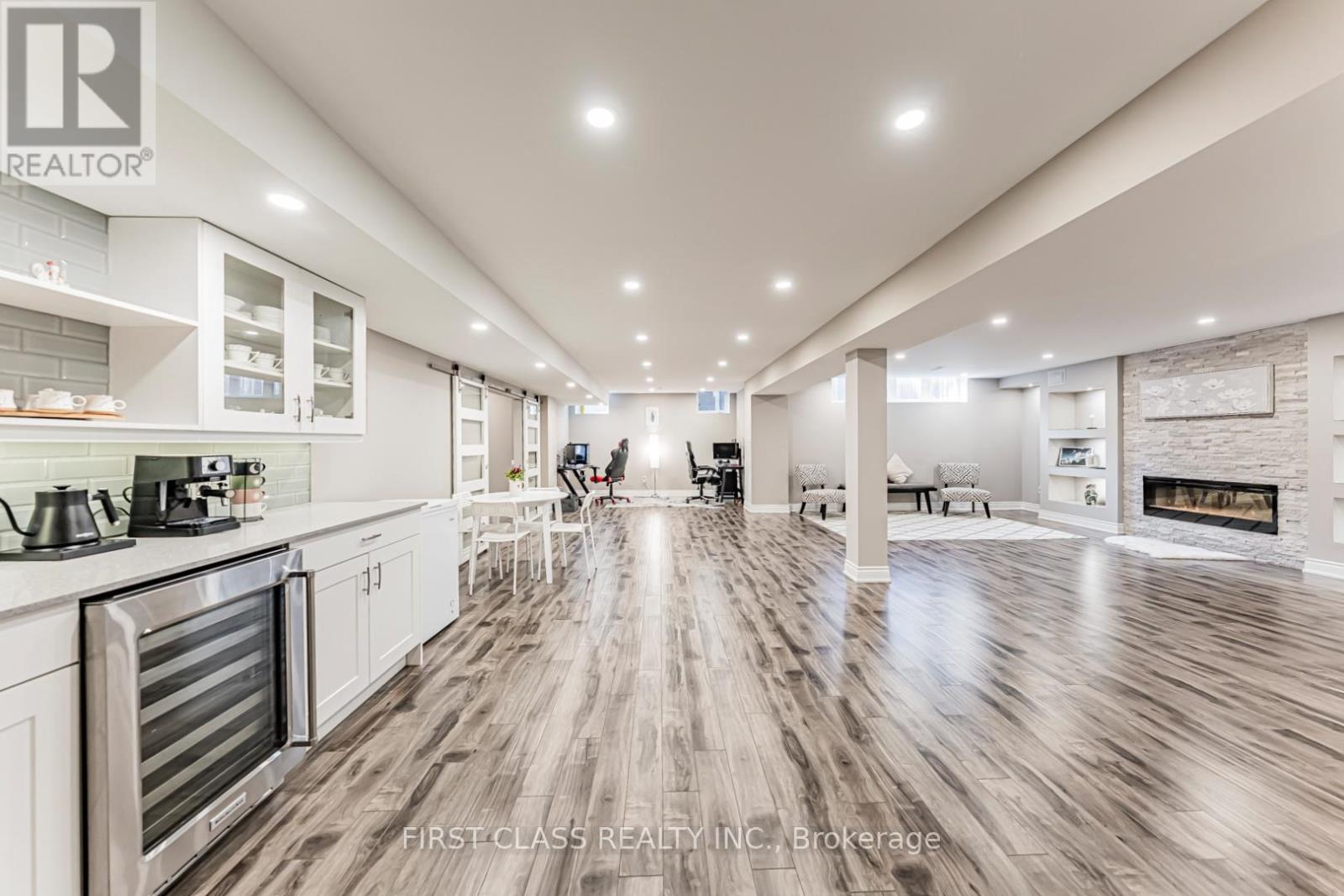 549 Daniel Clarke Way, Oakville, Ontario  L6M 0N9 - Photo 43 - W13090384