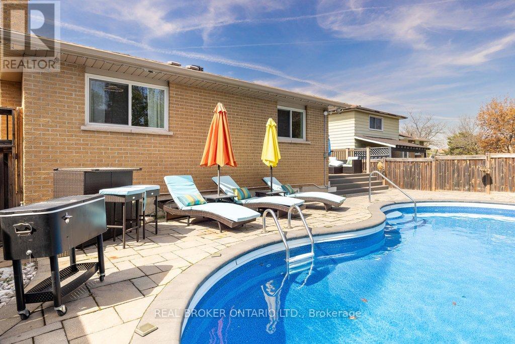 272 Oriole Court, Milton, Ontario  L9T 3R4 - Photo 25 - W13090386
