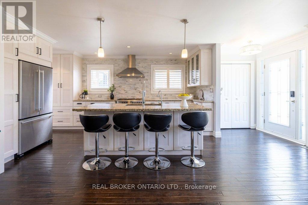 272 Oriole Court, Milton, Ontario  L9T 3R4 - Photo 6 - W13090386