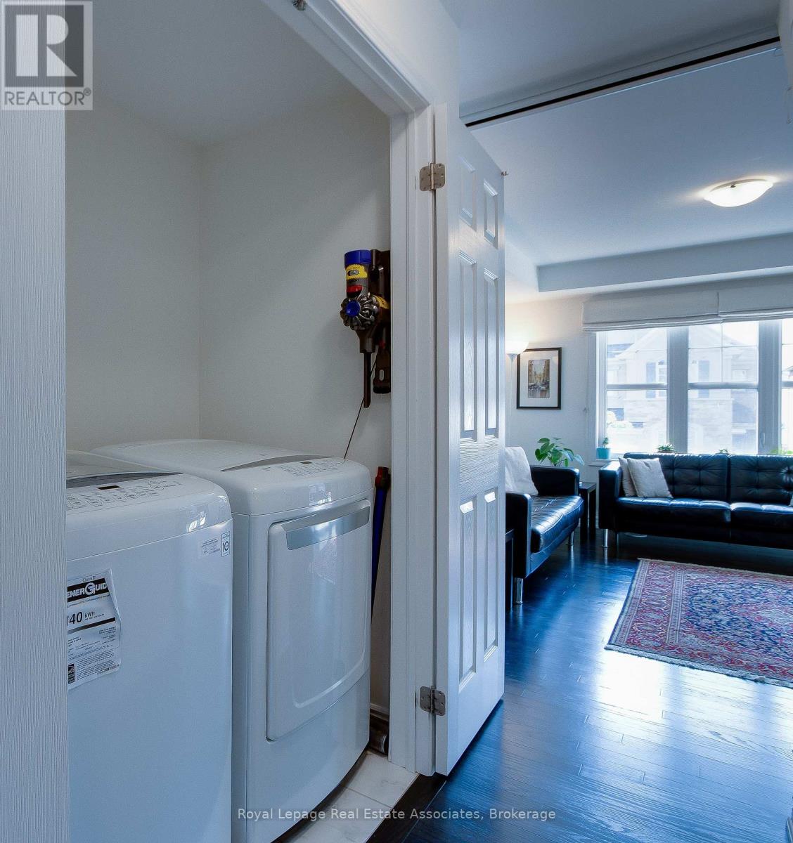 70 Locker Place, Milton, Ontario  L9E 1E8 - Photo 16 - W13090472