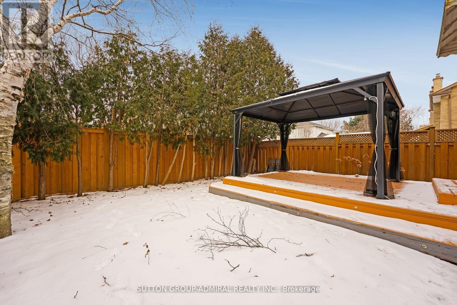 52 Garden Avenue, Brampton, Ontario  L6X 1M6 - Photo 40 - W13090496