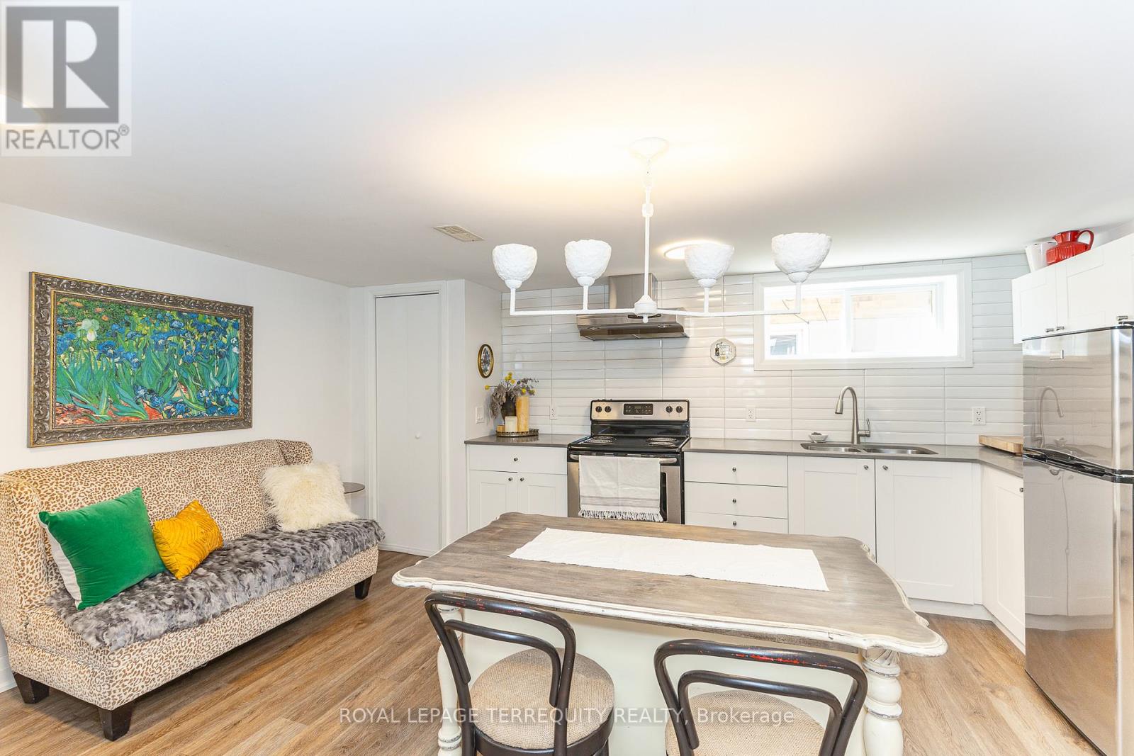 256 Renforth Drive, Toronto, Ontario  M9C 2K9 - Photo 27 - W13090510