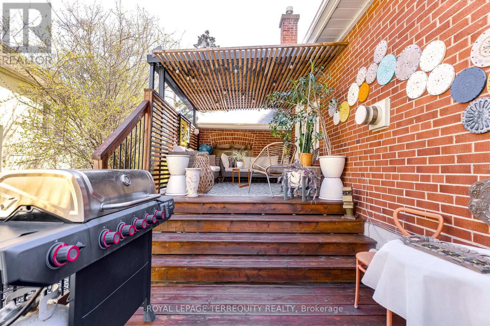 256 Renforth Drive, Toronto, Ontario  M9C 2K9 - Photo 47 - W13090510