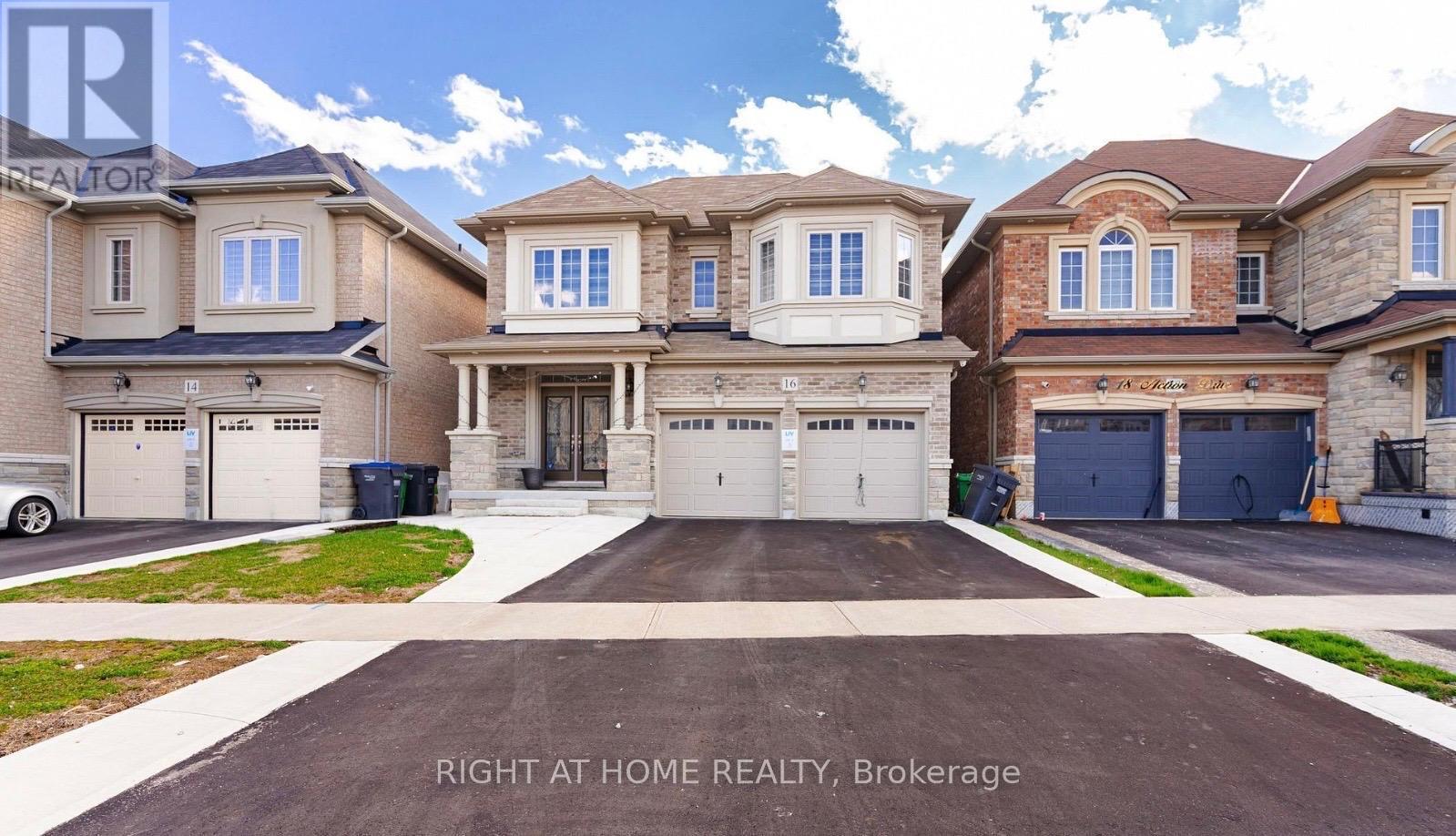 16 Action Drive, Brampton, Ontario  L7A 4X8 - Photo 1 - W13090548