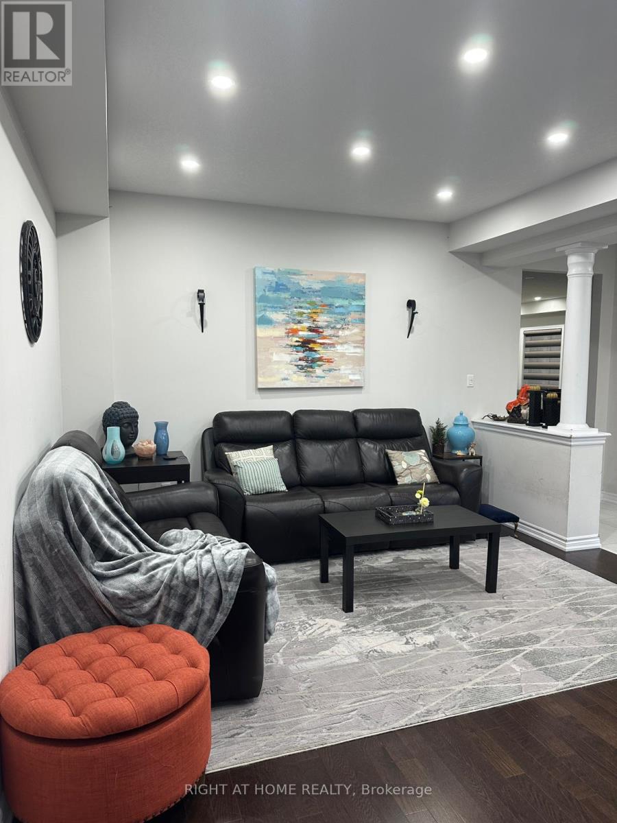 16 Action Drive, Brampton, Ontario  L7A 4X8 - Photo 15 - W13090548