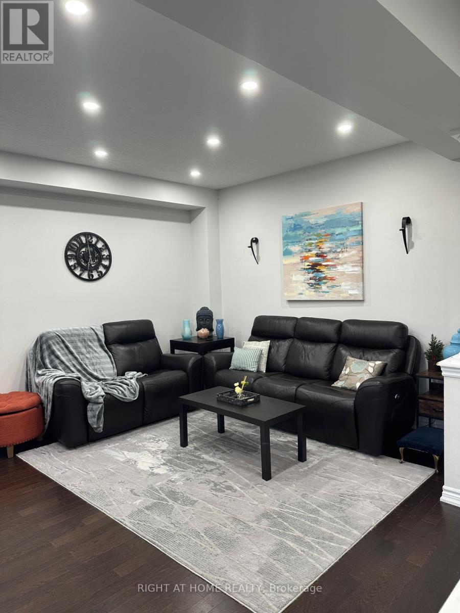 16 Action Drive, Brampton, Ontario  L7A 4X8 - Photo 23 - W13090548