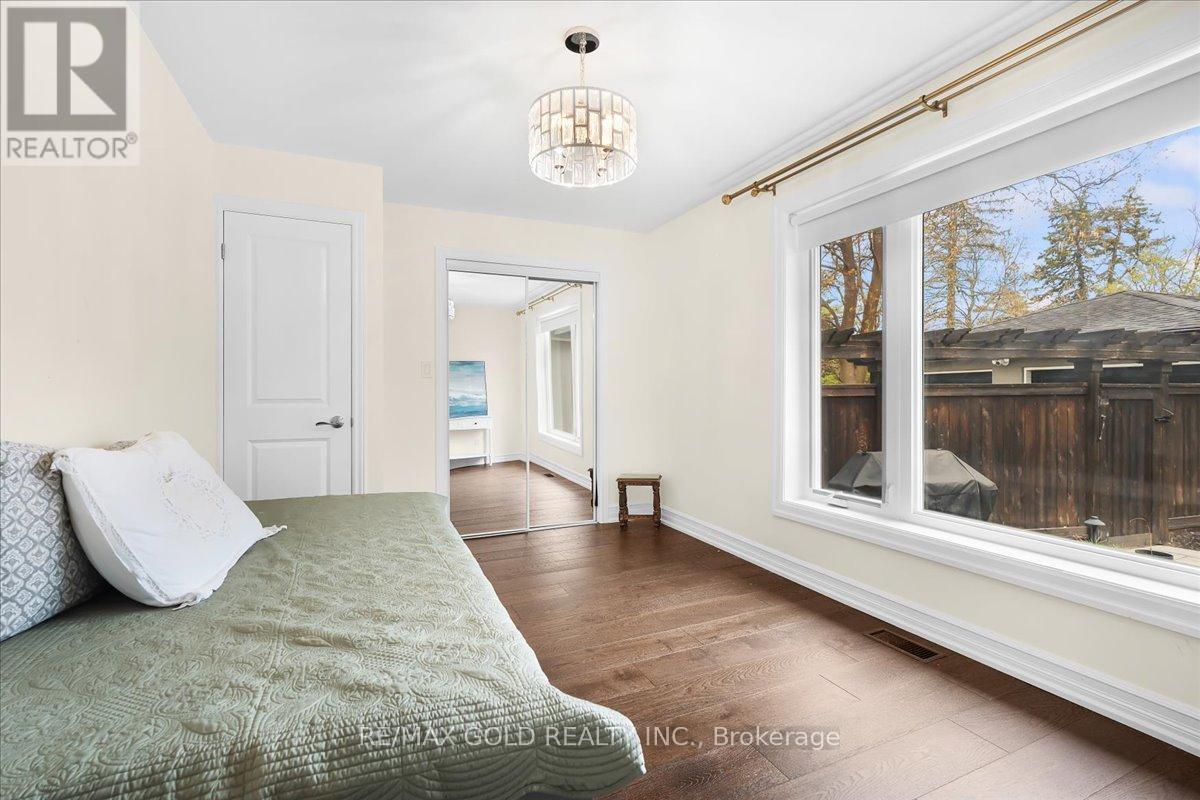 993 Porcupine Avenue, Mississauga, Ontario  L5H 3K6 - Photo 25 - W13090566
